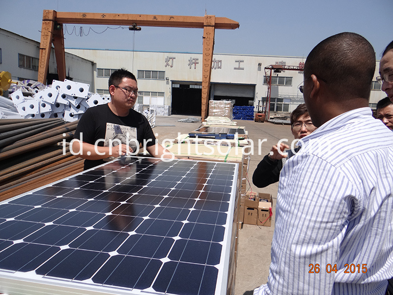 panel surya solar panel